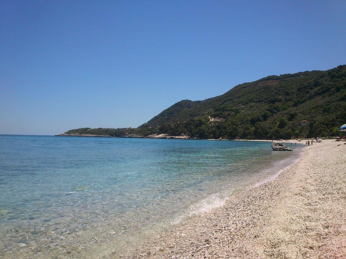 Zefiros Hotel Agios Ioannis  Exterior photo